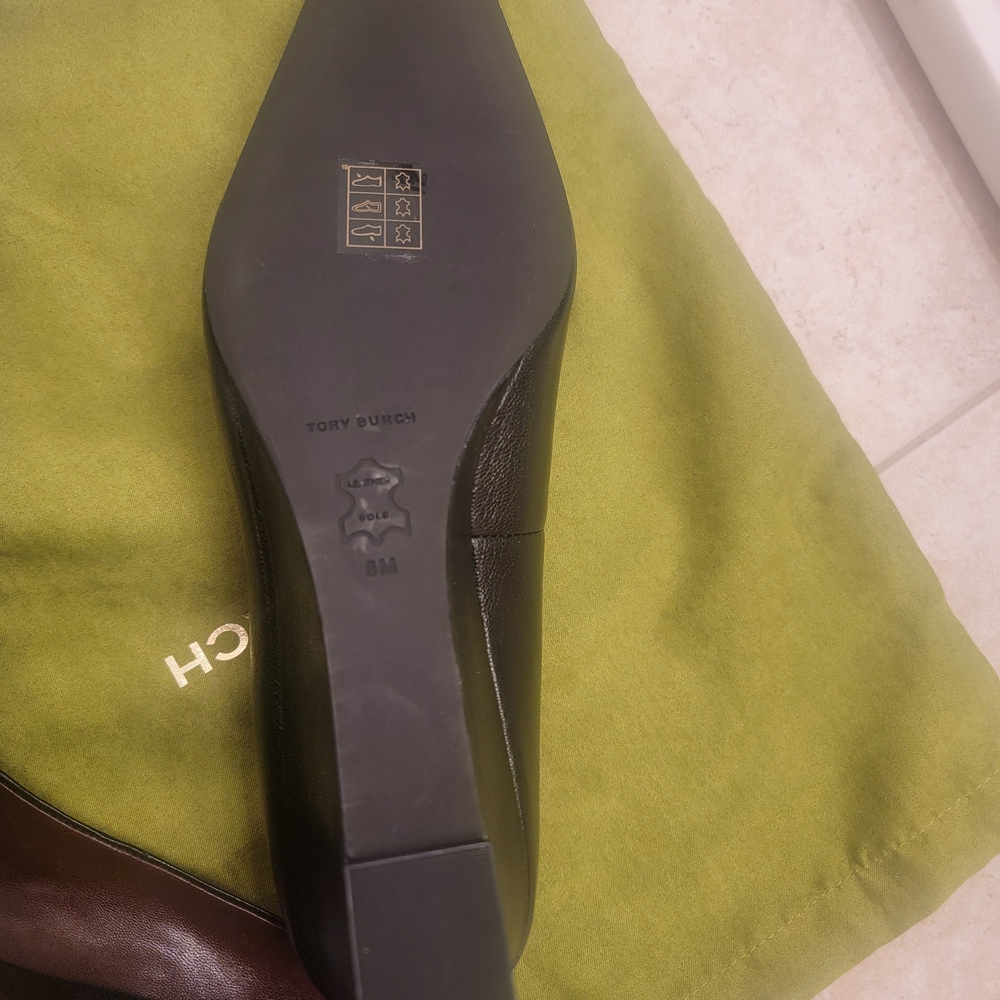 Tory Burch Black Georgia Wedges with Gold Accents NWT Size 8 - Picture 5 of 7